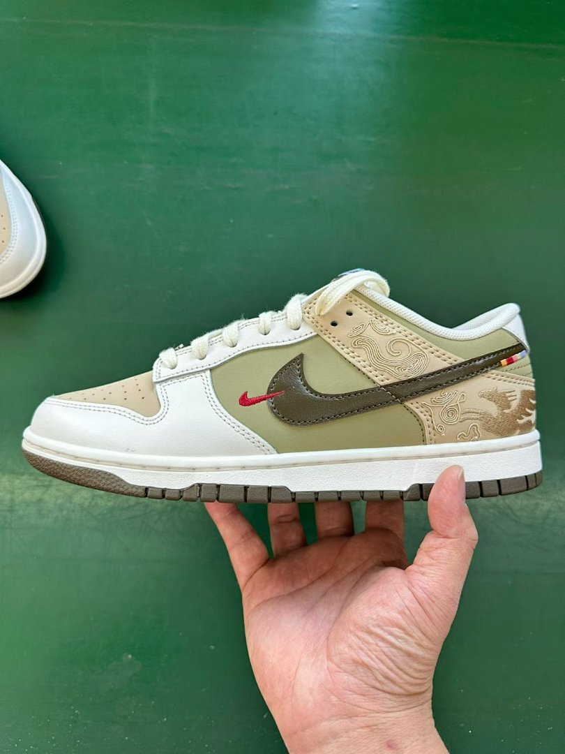 Nike Dunk Low Year of the Dragon Chunxiao FQ8824-220 Olive Green Sail Dragon Pattern Men's Women's Lifestyle Sneakers
