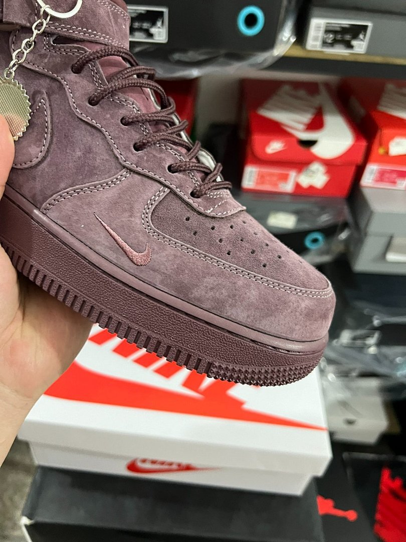 Supreme x Nike Air Force 1 Mid 'Baroque Brown' DR5007-200 Nike Air Force 1 Mid Supreme Baroque Brown Suede Mens Sneakers AF1