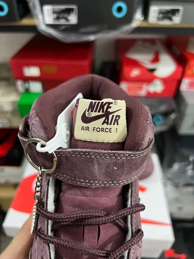 Supreme x Nike Air Force 1 Mid 'Baroque Brown' DR5007-200 Nike Air Force 1 Mid Supreme Baroque Brown Suede Mens Sneakers AF1