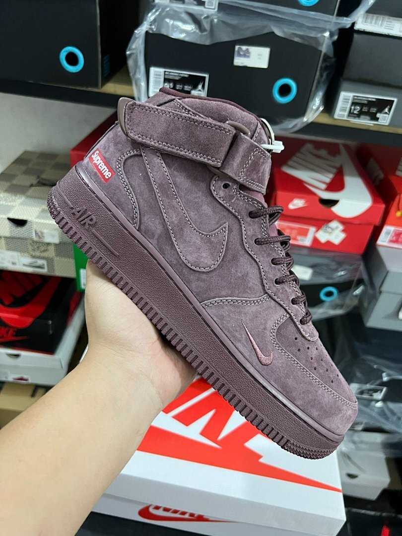 Supreme x Nike Air Force 1 Mid 'Baroque Brown' DR5007-200 Nike Air Force 1 Mid Supreme Baroque Brown Suede Mens Sneakers AF1