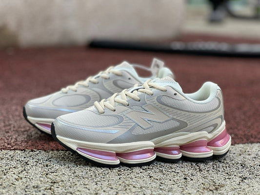 New Balance 1906R Sea Salt with Pink Haze Sneakers M1906REE