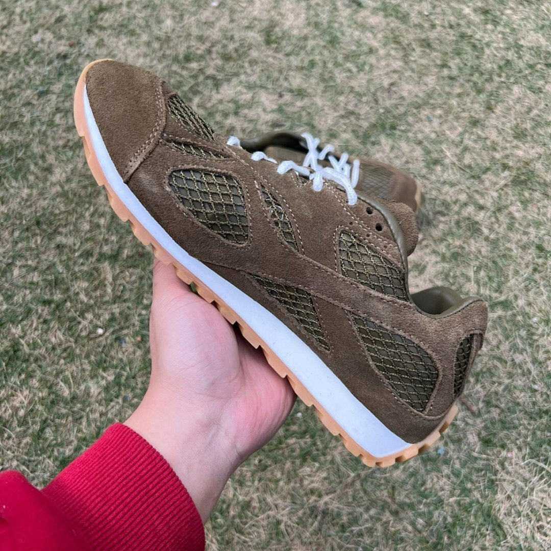 Hoka Ténis Hoka One One Clifton 7 preto branco mulher Men's Women's Lifestyle Running Shoes Olive Khaki Suede Mesh Retro Sneakers 1123282-MSST
