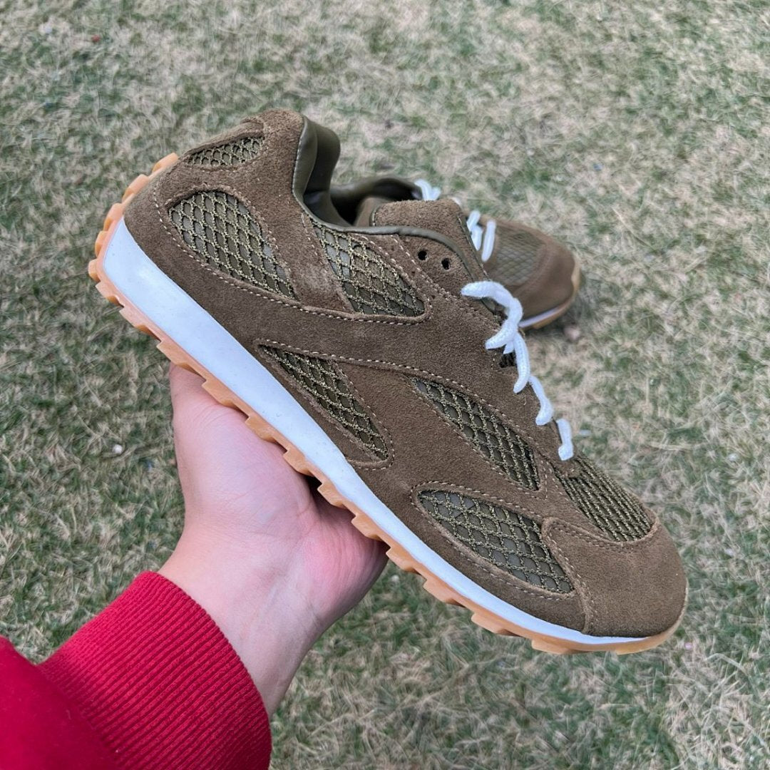 Hoka Ténis Hoka One One Clifton 7 preto branco mulher Men's Women's Lifestyle Running Shoes Olive Khaki Suede Mesh Retro Sneakers 1123282-MSST
