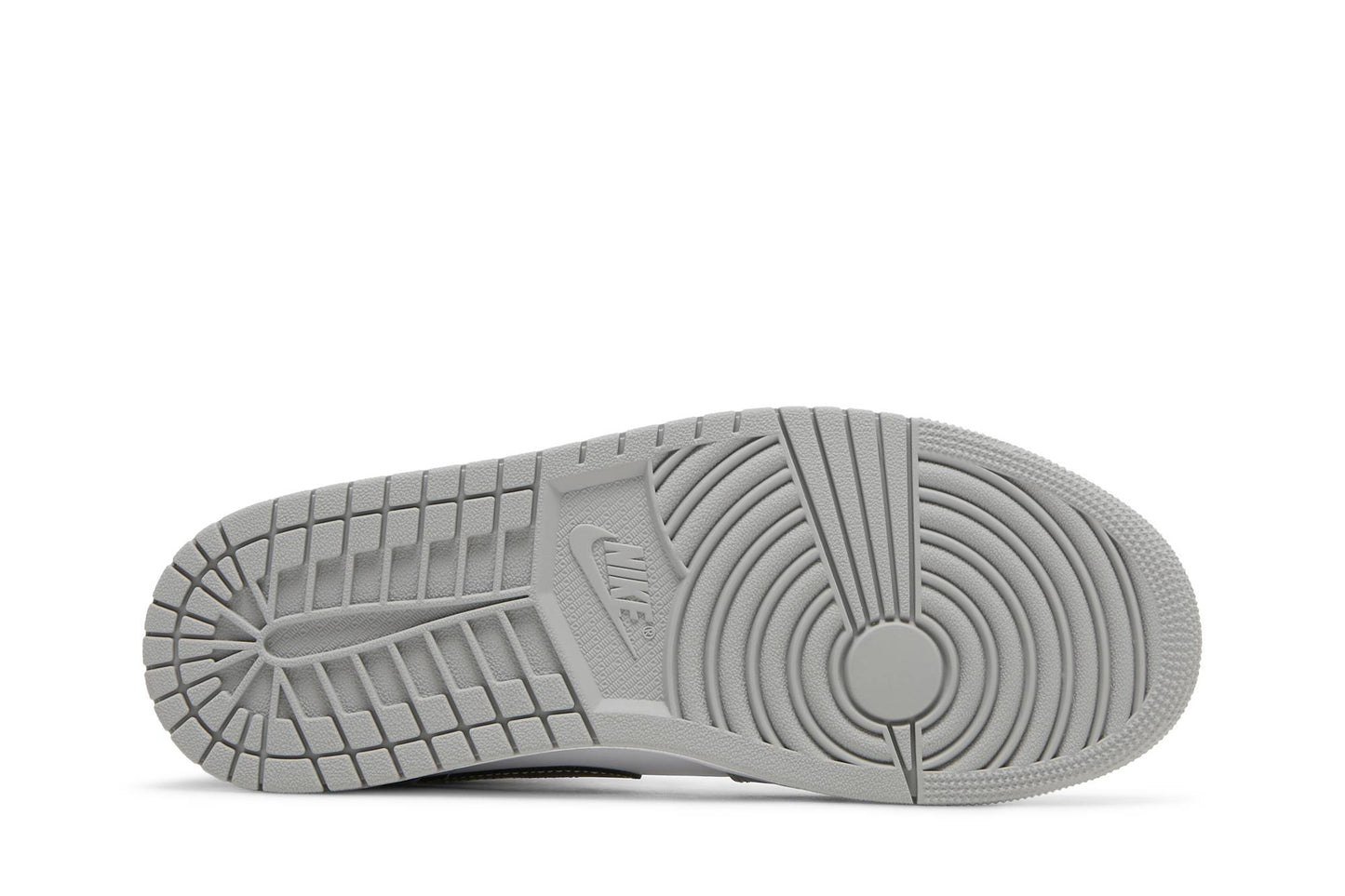 Air Jordan 1 Mid ‘Light Smoke Grey’ 554724-078
