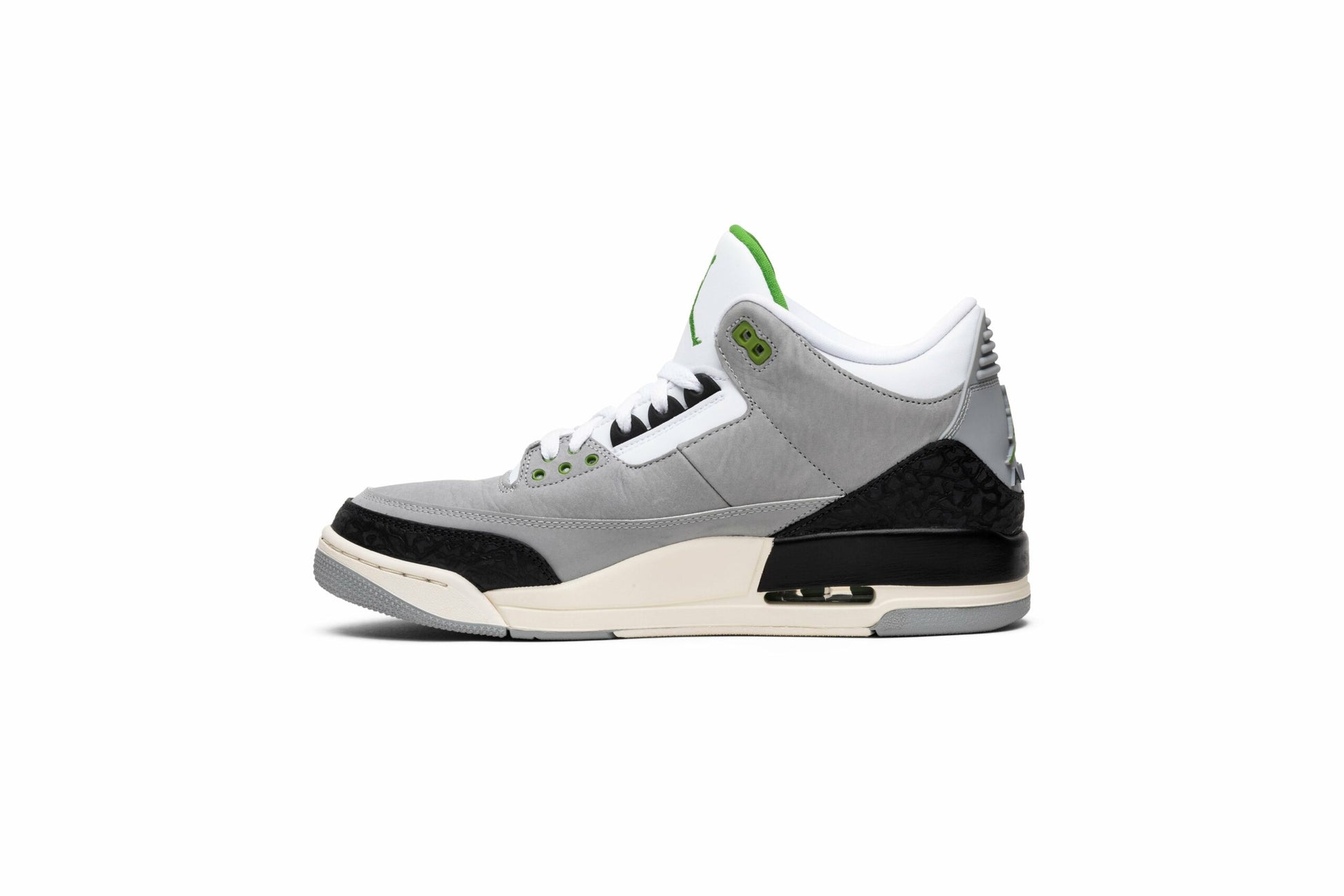 Air Jordan 3 Retro ‘Chlorophyll’ 136064-006