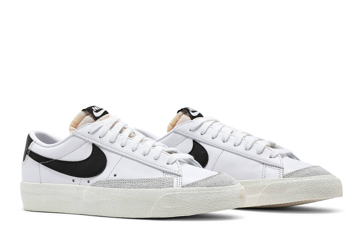 ( Women ) Nike Blazer Low '77 'White Black' DC4769-102