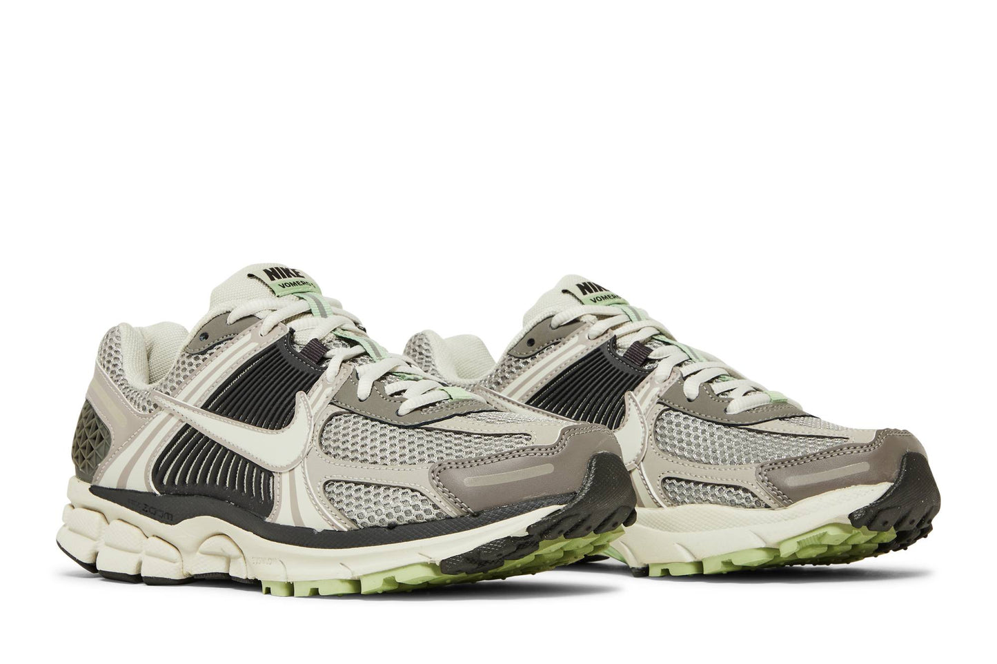 ( Women ) Nike Zoom Vomero 5 ‘Cobblestone And Flat Pewter’ FB8825-001