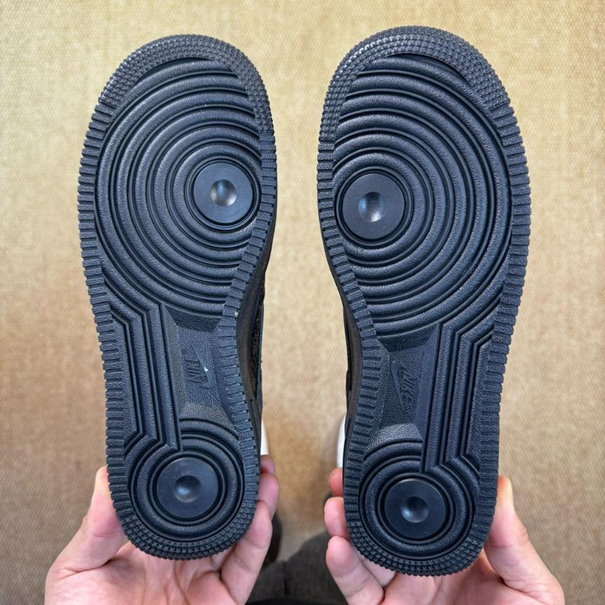 Kobe Bryant x Nike Air Force 1 Low “Black”
