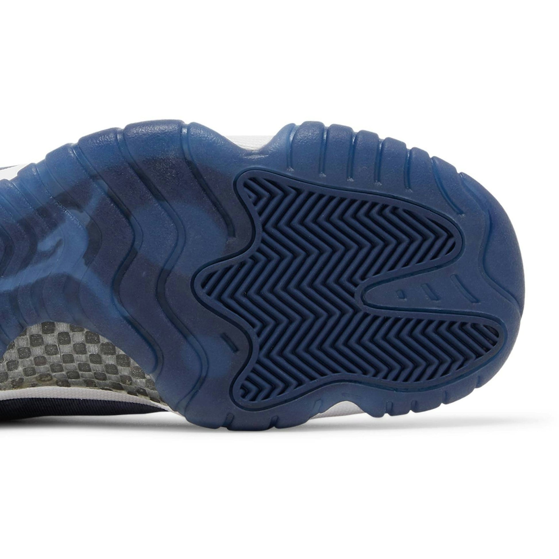 ( Women ) Air Jordan 11 Velvet ‘Midnight Navy’ AR0715-441