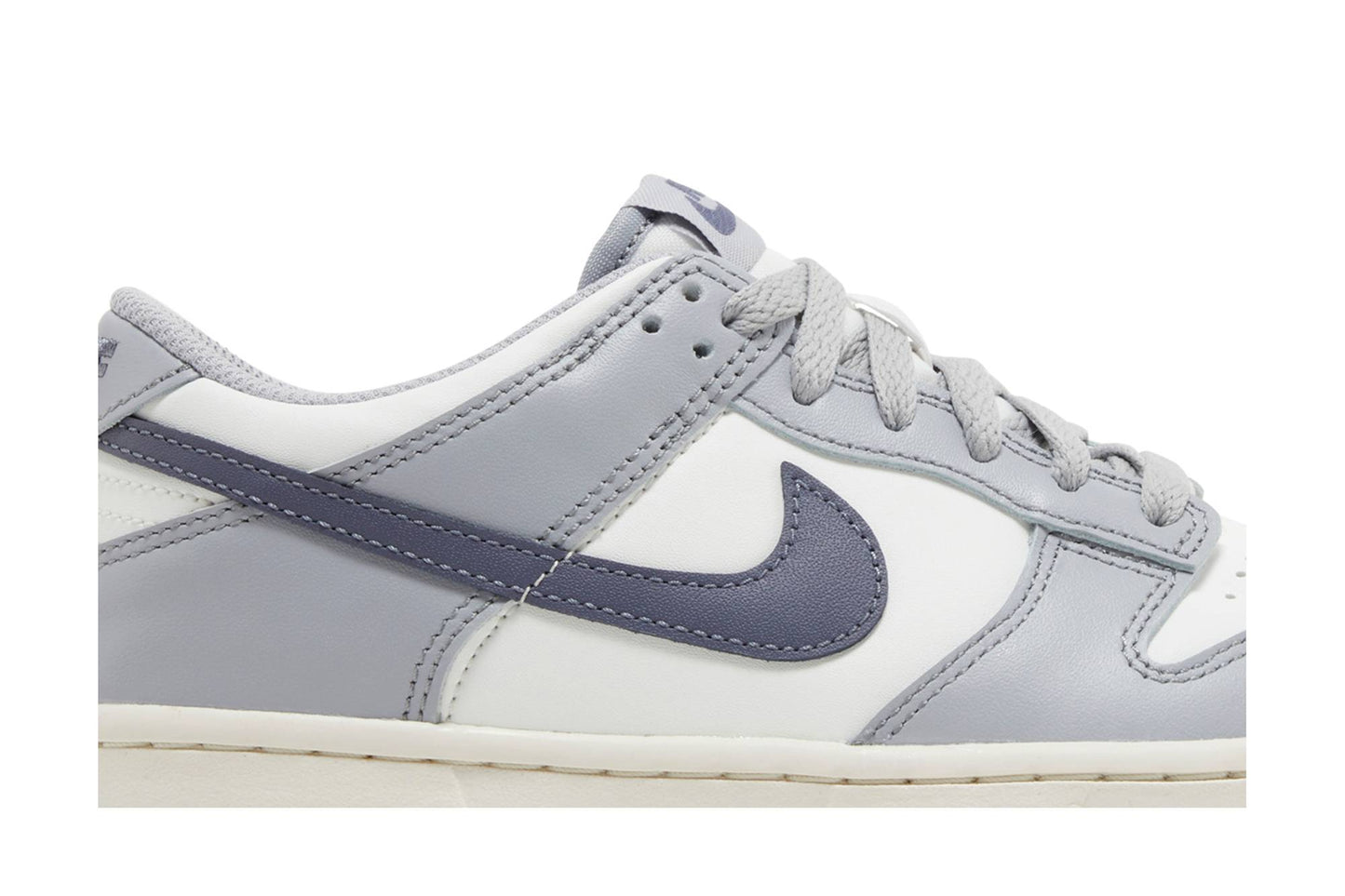 ( Youth ) Nike Dunk Low ‘Platinum Tint Light Carbon’ FB9109-101
