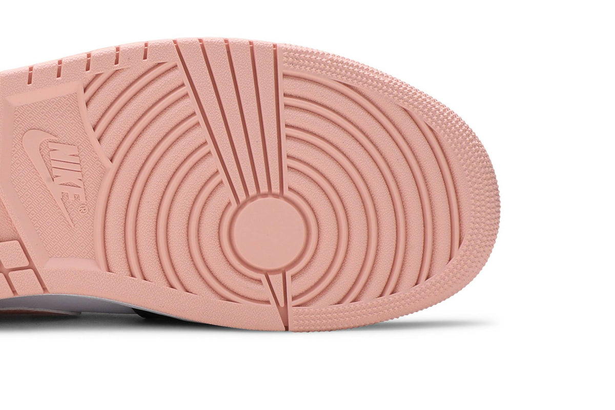 Air Jordan 1 Mid 'Crimson Tint' 554724-133