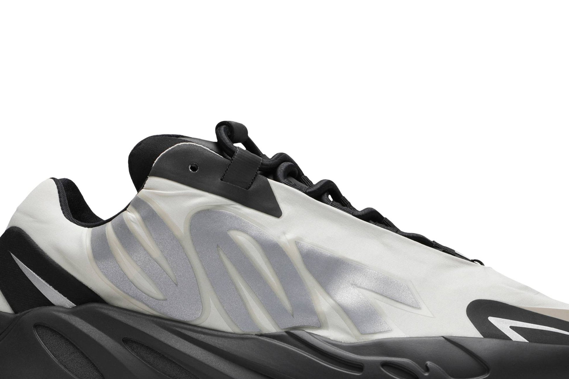 Adidas Yeezy Boost 700 MNVN ‘Bone’ FY3729