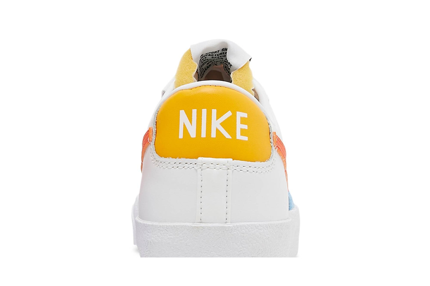 ( Women ) Nike Blazer Low ’77 ‘White Orange’ DC4769-105