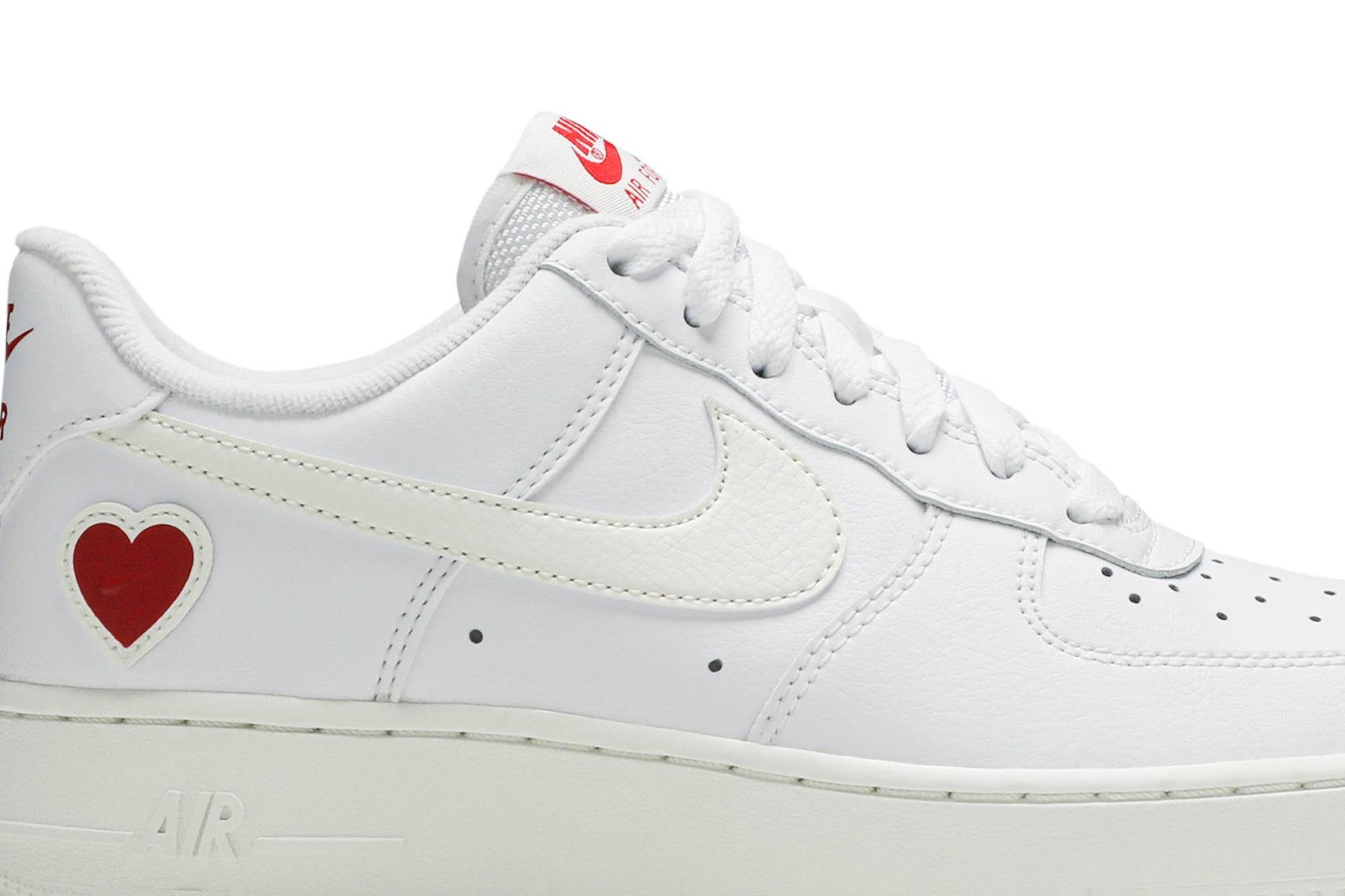 Nike Air Force 1 Low ‘Valentine’s Day’ DD7117-100