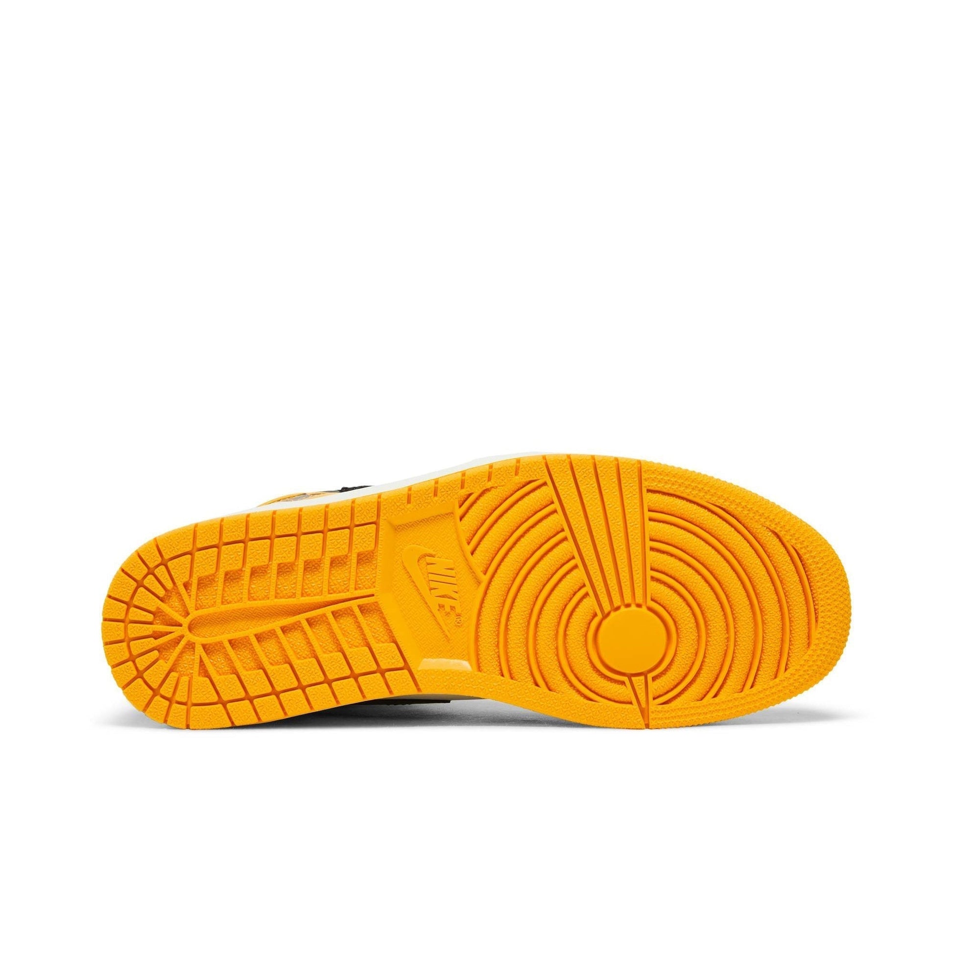 Air Jordan 1 Retro High OG 'Yellow Toe' 555088-711