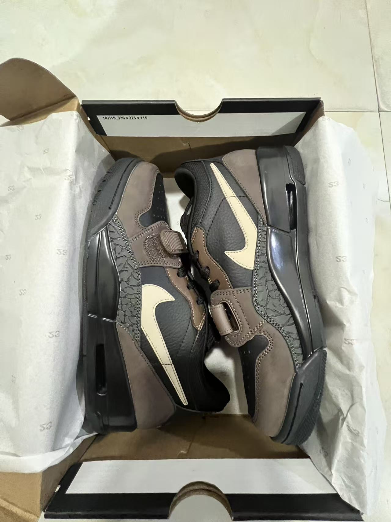The Jordan Legacy 312 Low "Baroque Brown" Fits In with Travis Scott's Catalog