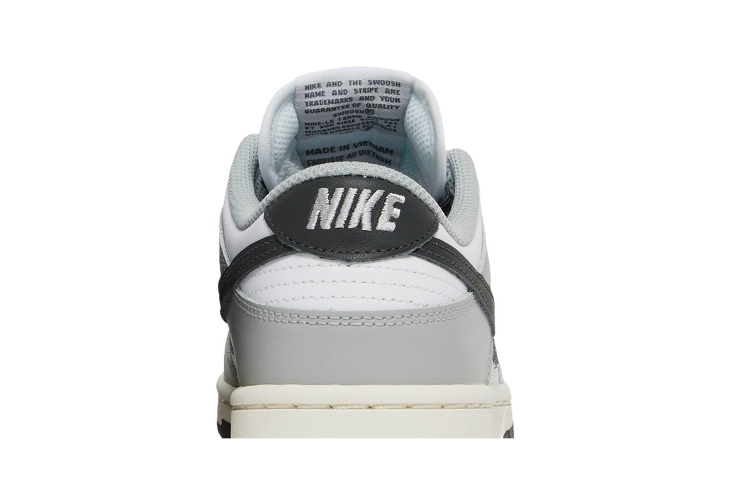 ( Women ) Nike Dunk Low ‘Light Smoke Grey’ DD1503-117