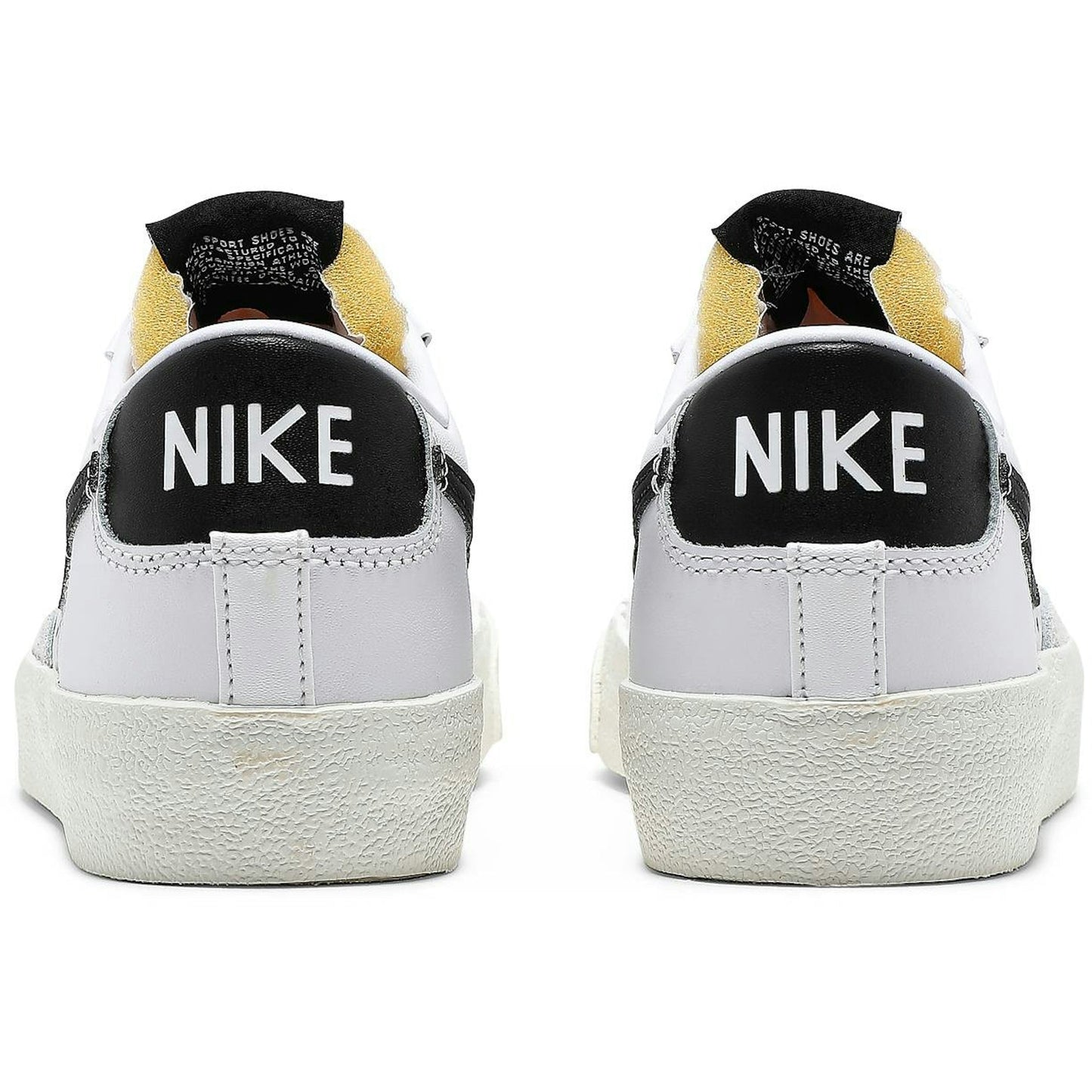 ( Women ) Nike Blazer Low ’77 ‘White Black’ DC4769-102