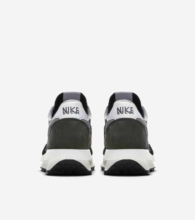 Nike LD Waffle Sacai Black