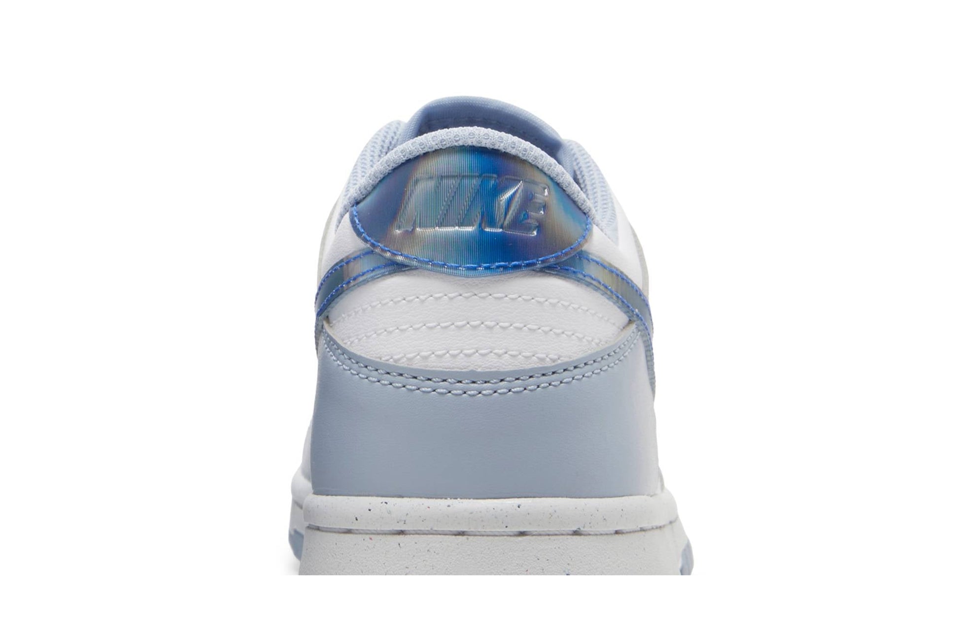 ( Grade School ) Nike Dunk Low Next Nature ‘Blue Whisper Lenticular’ FJ4668-400