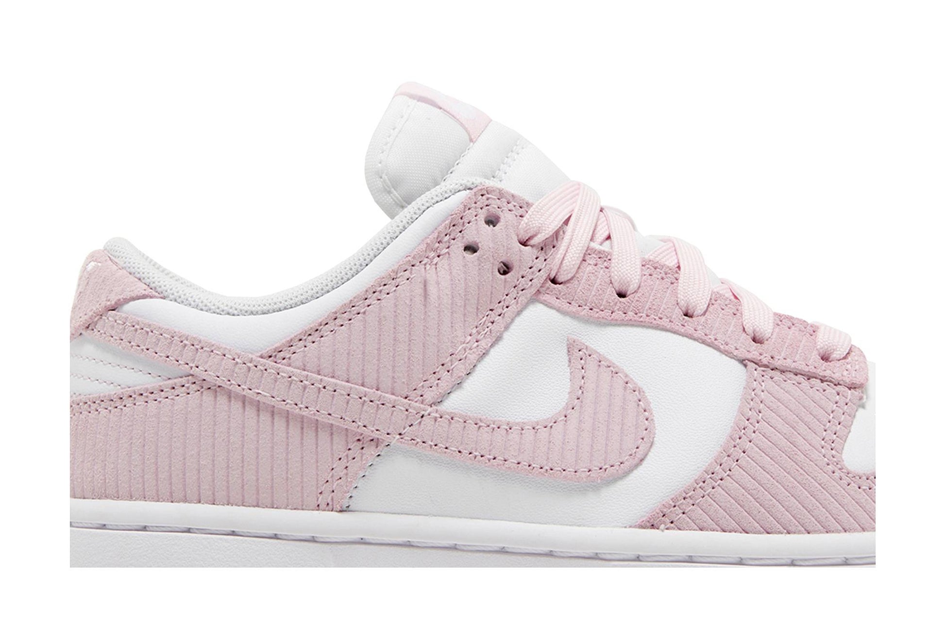( Women ) Nike Dunk Low ‘Pink Corduroy’ FN7167-100