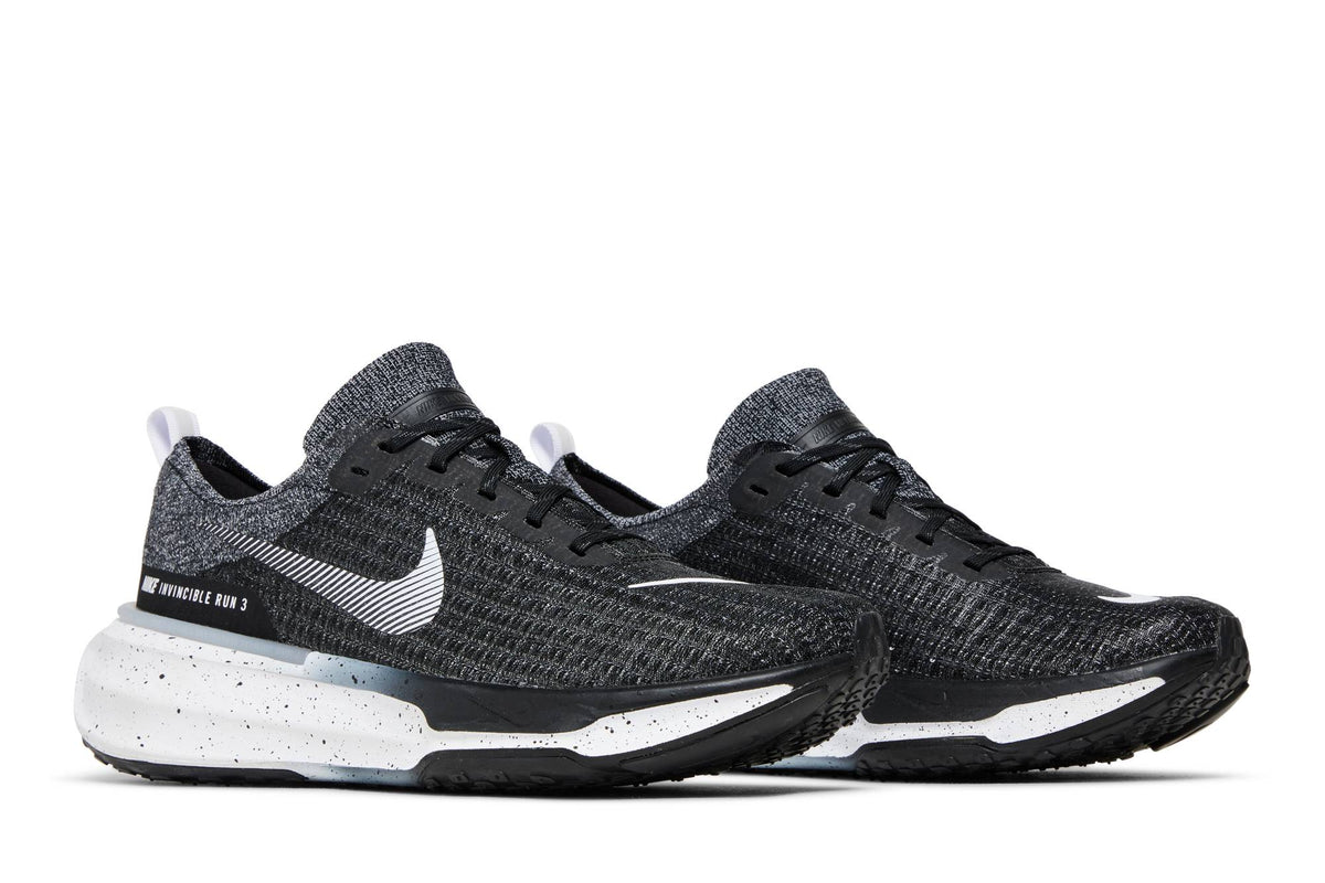 Nike ZoomX Invincible Run Flyknit 3 'Oreo' DR2615-002