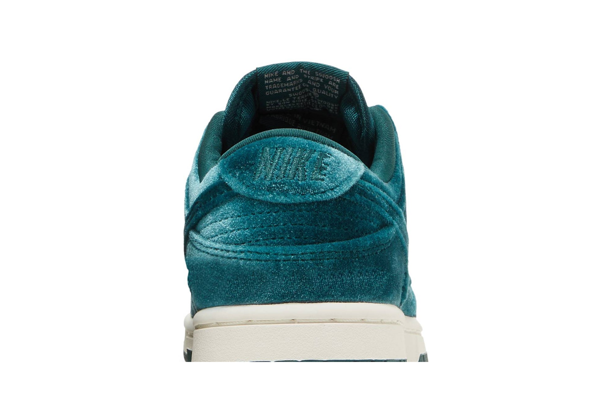 ( Women ) Nike Dunk Low ‘Green Velvet’ DZ5224-300