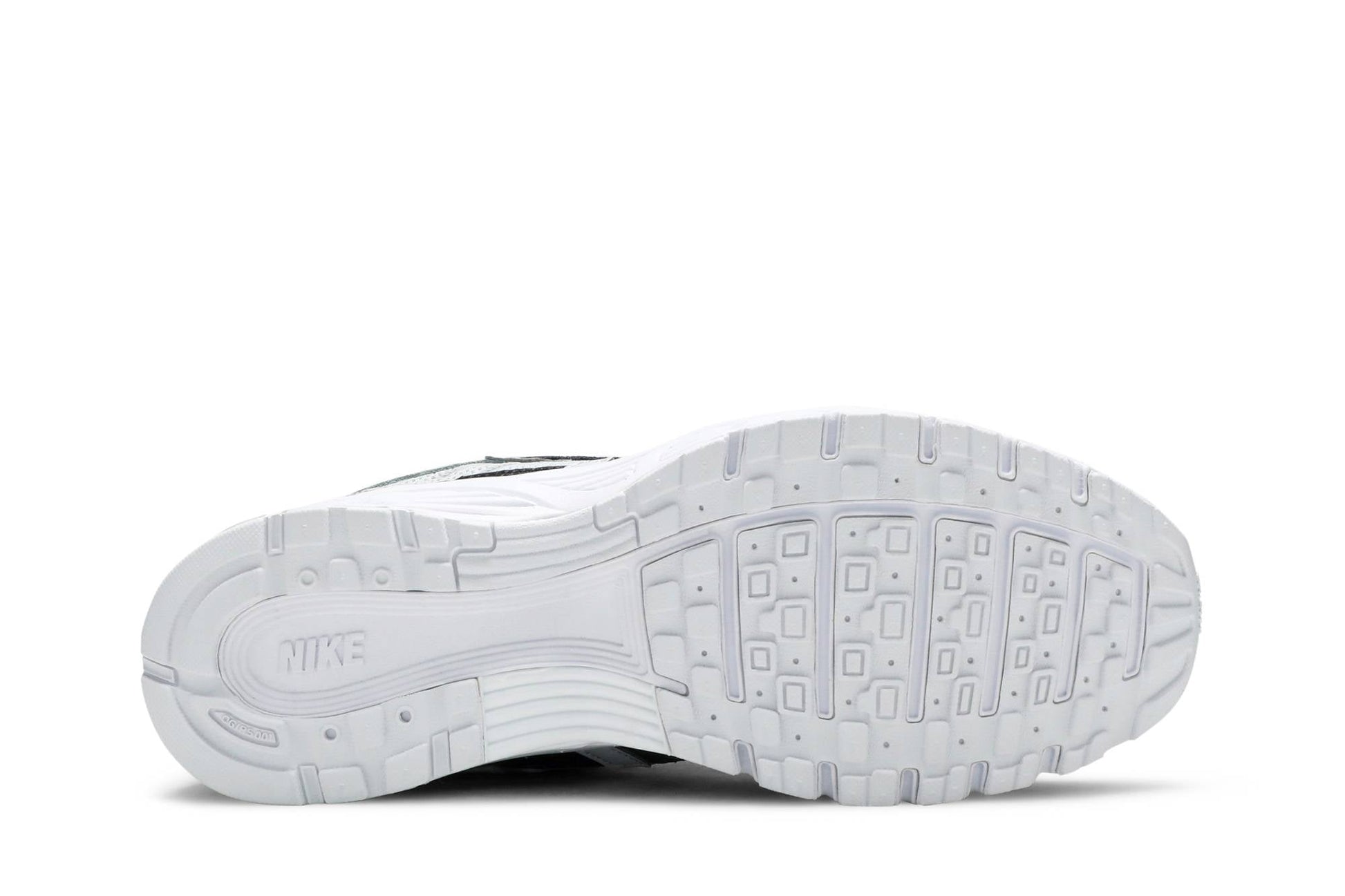 Nike P-6000 ‘Pure Platinum’ CD6404-006