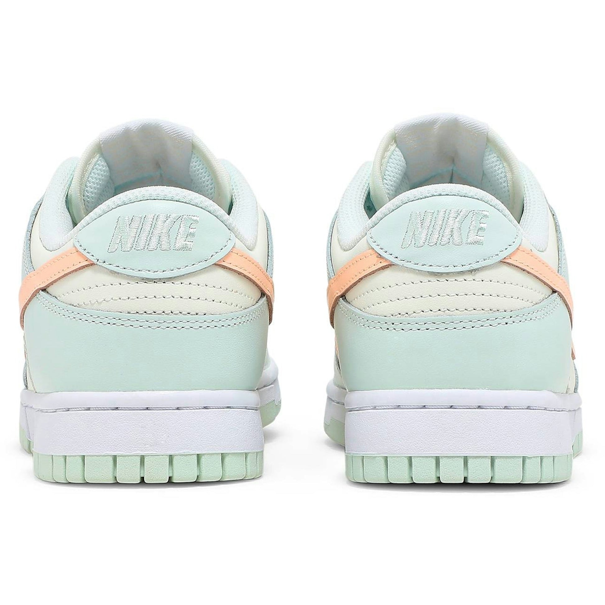 ( Women ) Nike Dunk Low ‘Barely Green’ DD1503-104