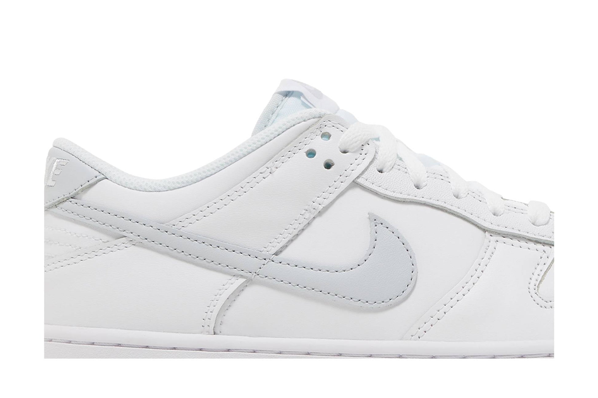 ( Grade School ) Nike Dunk Low ‘White Pure Platinum’ DH9765-102