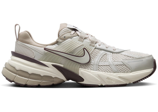 ( Women ) Nike V2K Run Light Orewood Brown FD0736-103