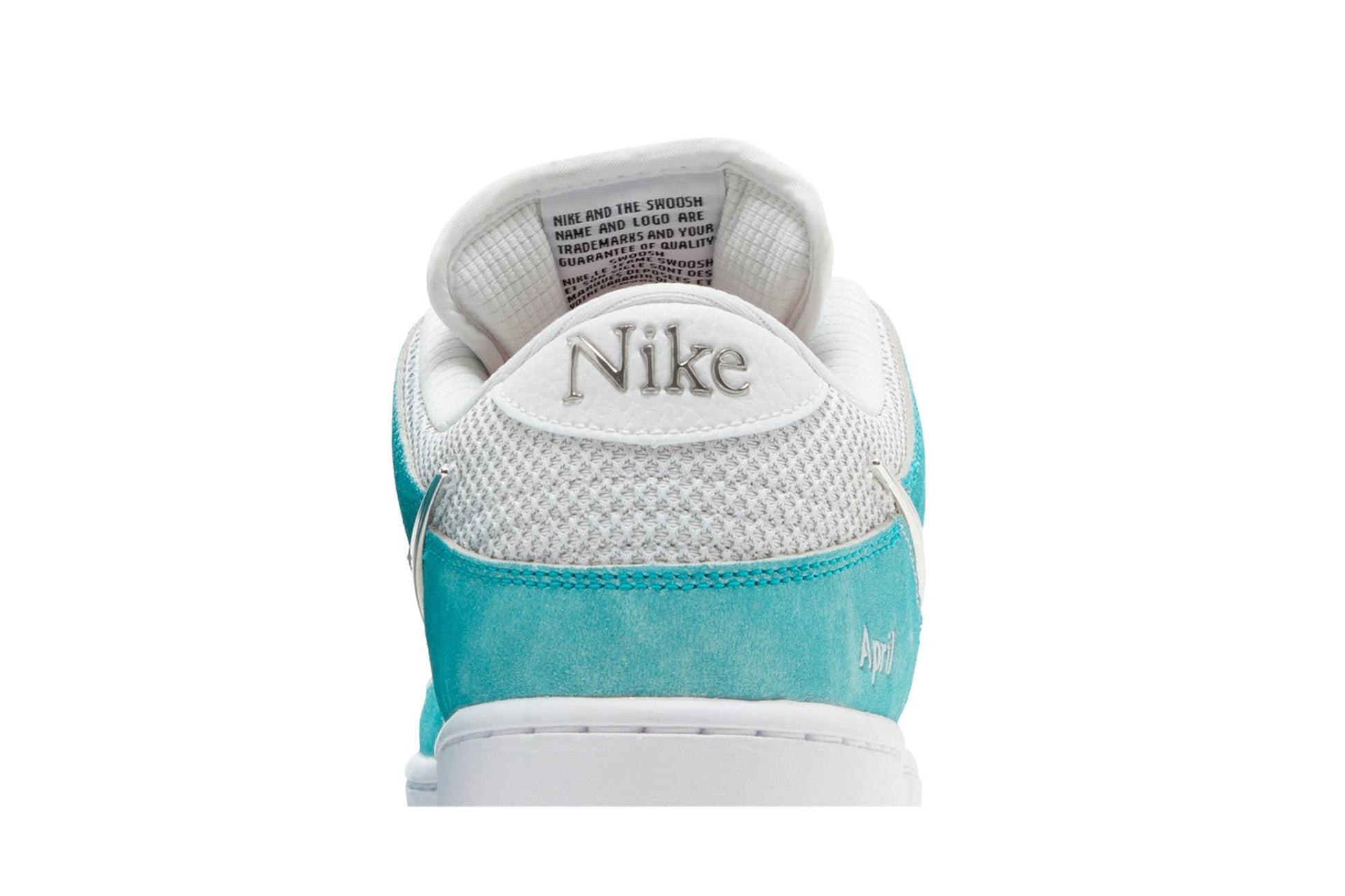 April Skateboards X Nike Dunk Low SB ‘Turbo Green’ FD2562-400