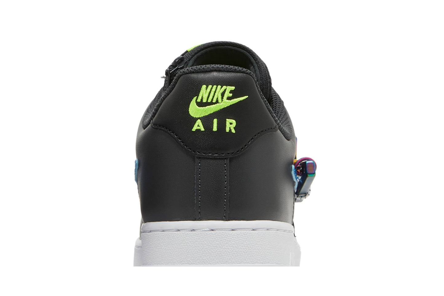 Nike Air Force 1 Low ‘Carabiner Swoosh’ DH7579-001