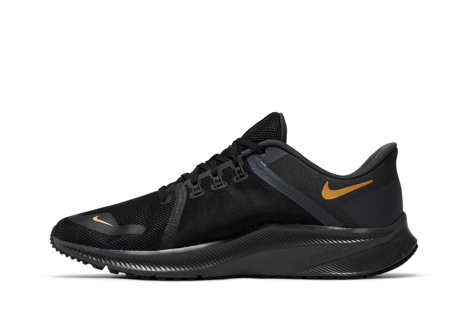 Nike Quest 4 ‘Black Metallic Gold’ DA1105-010