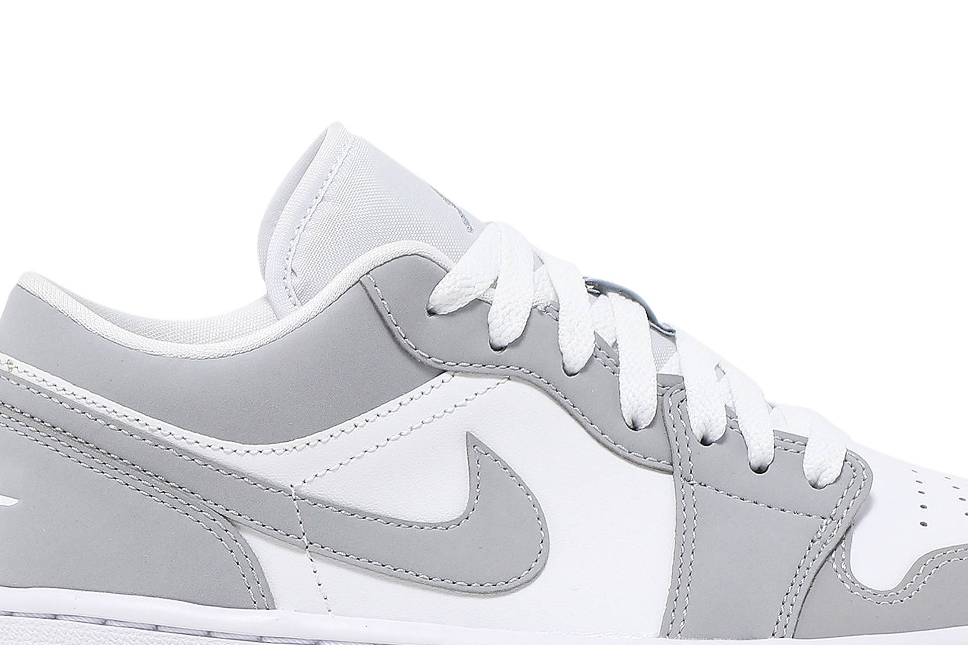 ( Women ) Air Jordan 1 Low ‘White Wolf Grey’ DC0774-105