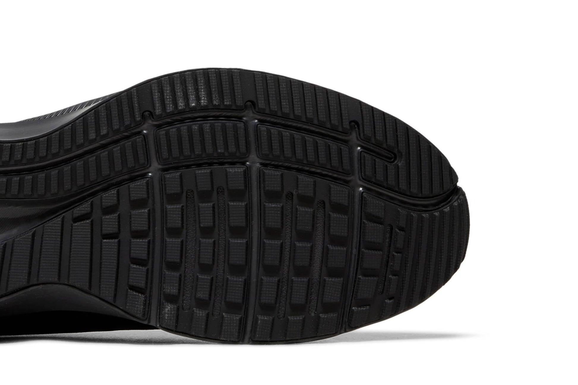 Nike Quest 4 ‘Black Metallic Gold’ DA1105-010