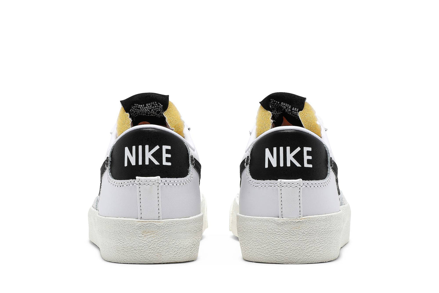 ( Women ) Nike Blazer Low ’77 ‘White Black’ DC4769-102