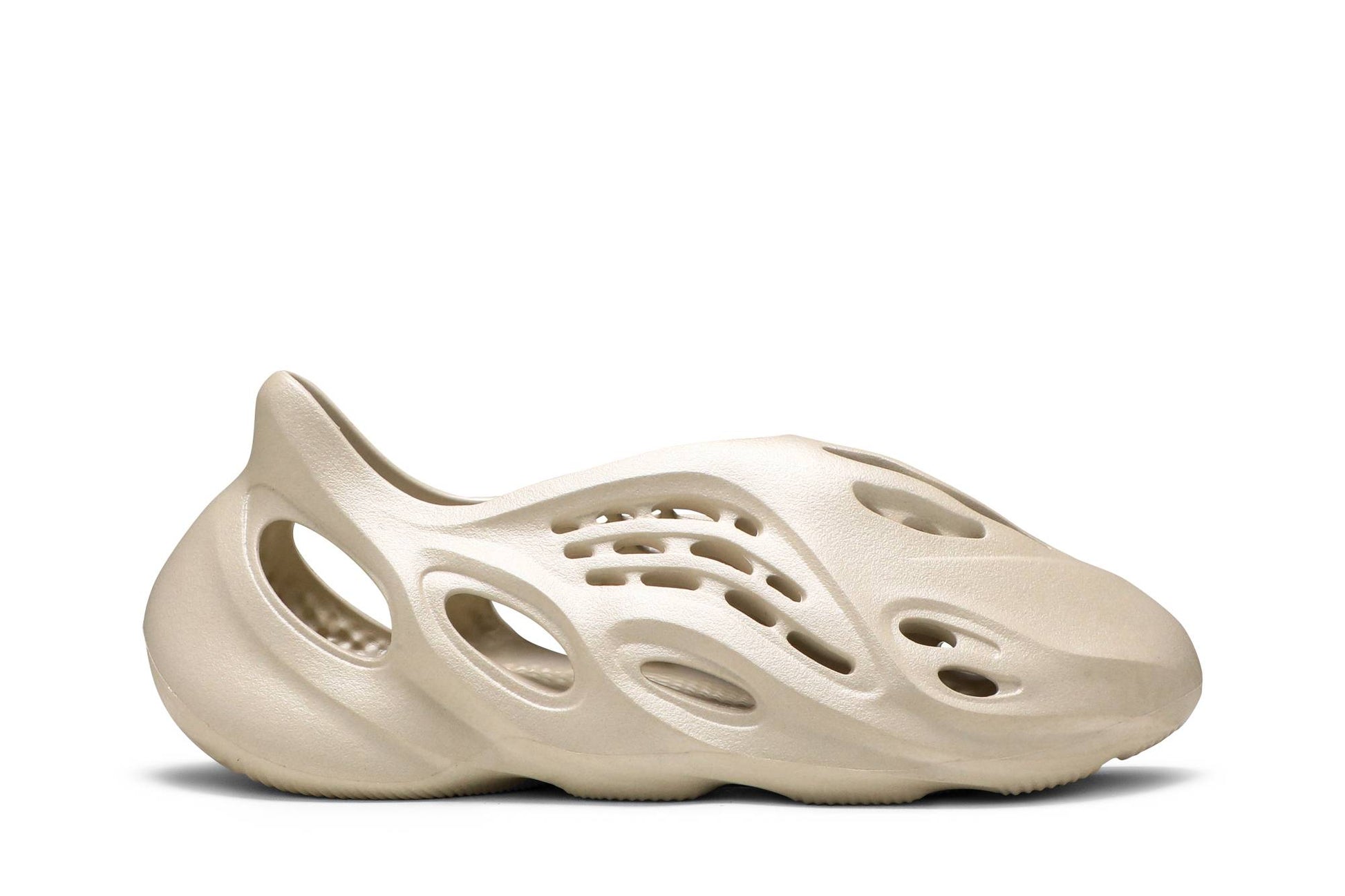 Adidas Yeezy Foam Runner ‘Sand’ FY4567