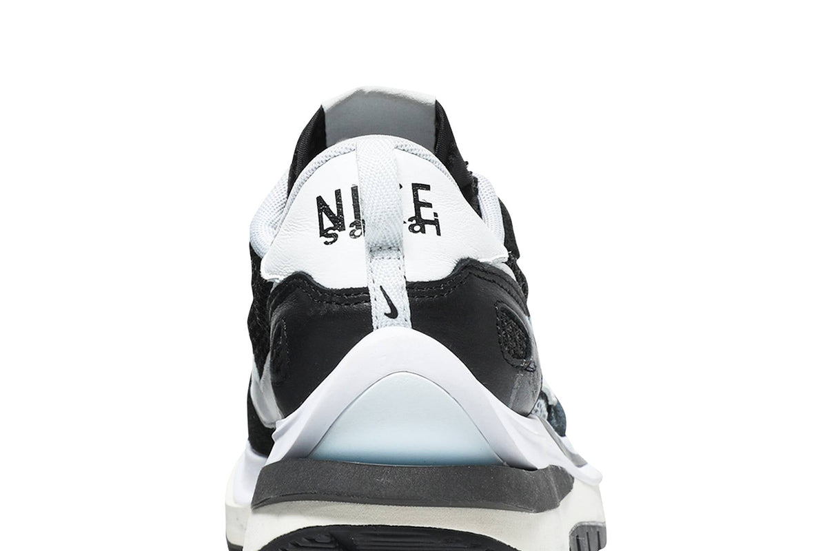 Sacai X Nike VaporWaffle Black White CV1363-001
