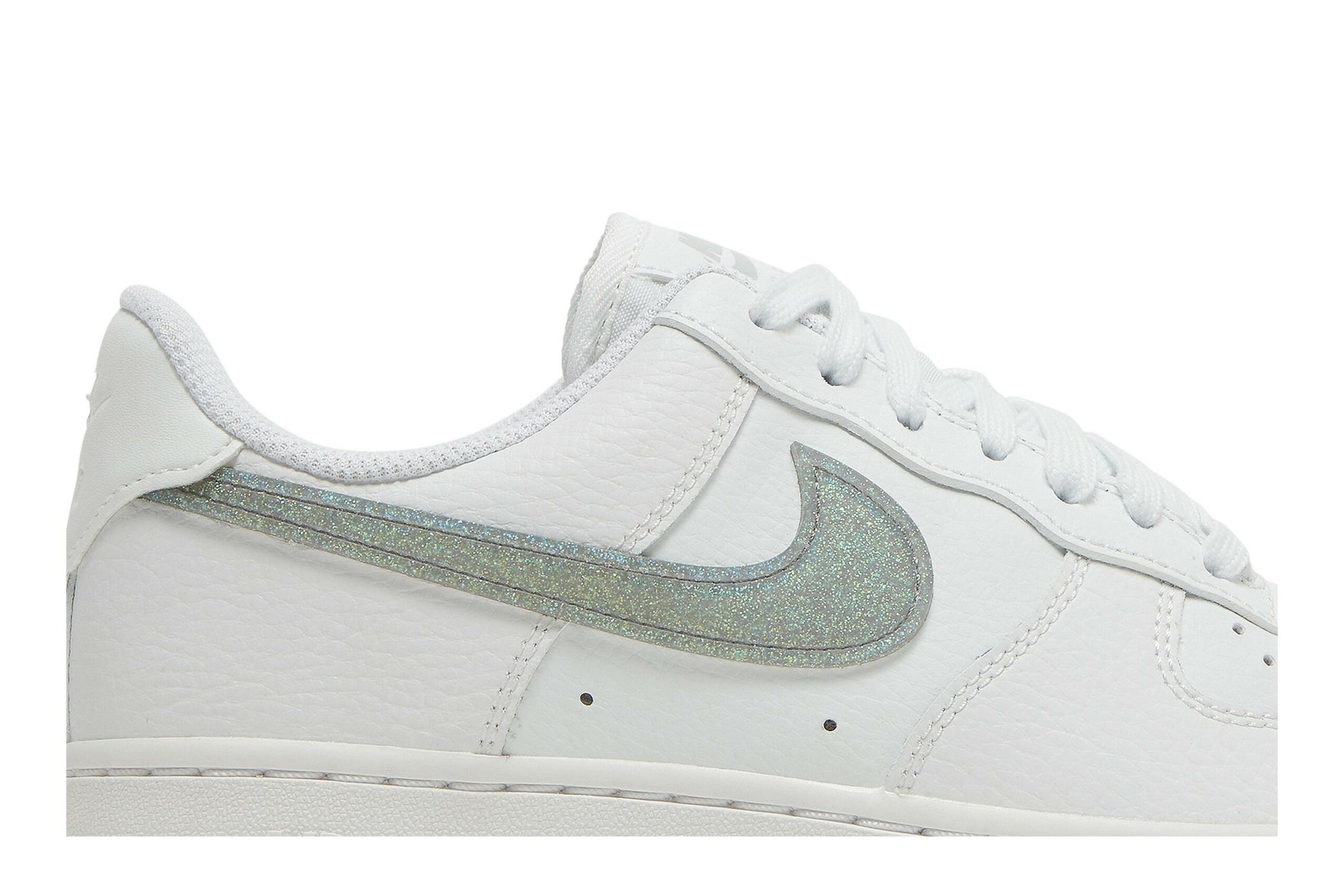 ( Women ) Nike Air Force 1 ’07 Essential ‘Summit White Dusty Sage’ DH4407-101