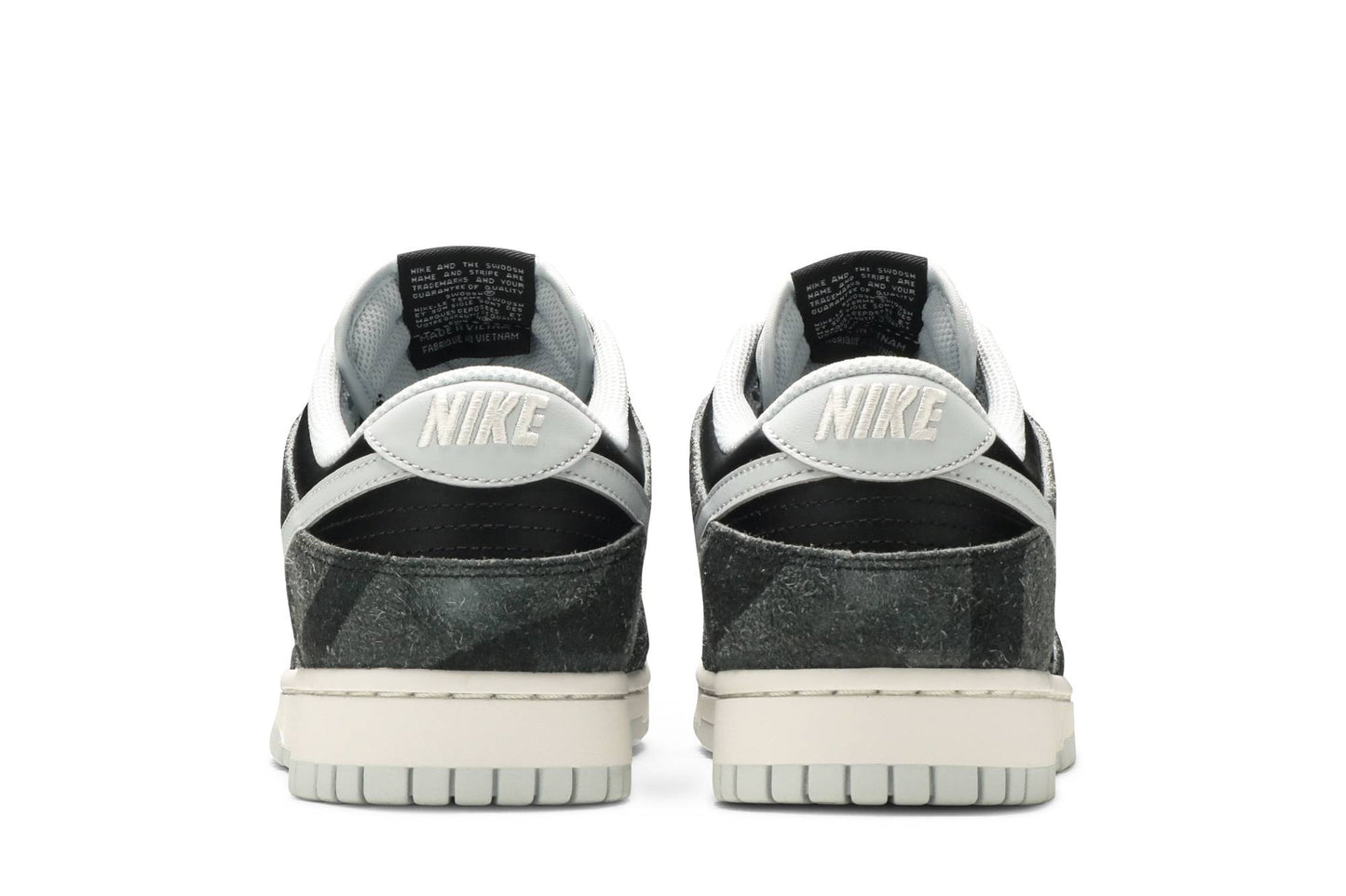 Nike Dunk Low Premium ‘Animal Pack – Zebra’ DH7913-001