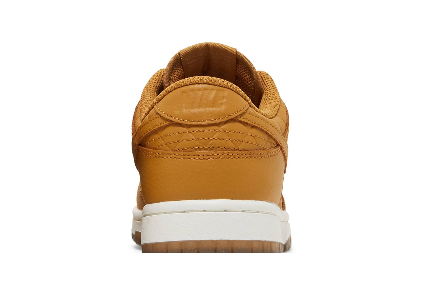 ( Women ) Nike Dunk Low ‘Quilted Wheat' ( Wmns ) DX3374-700