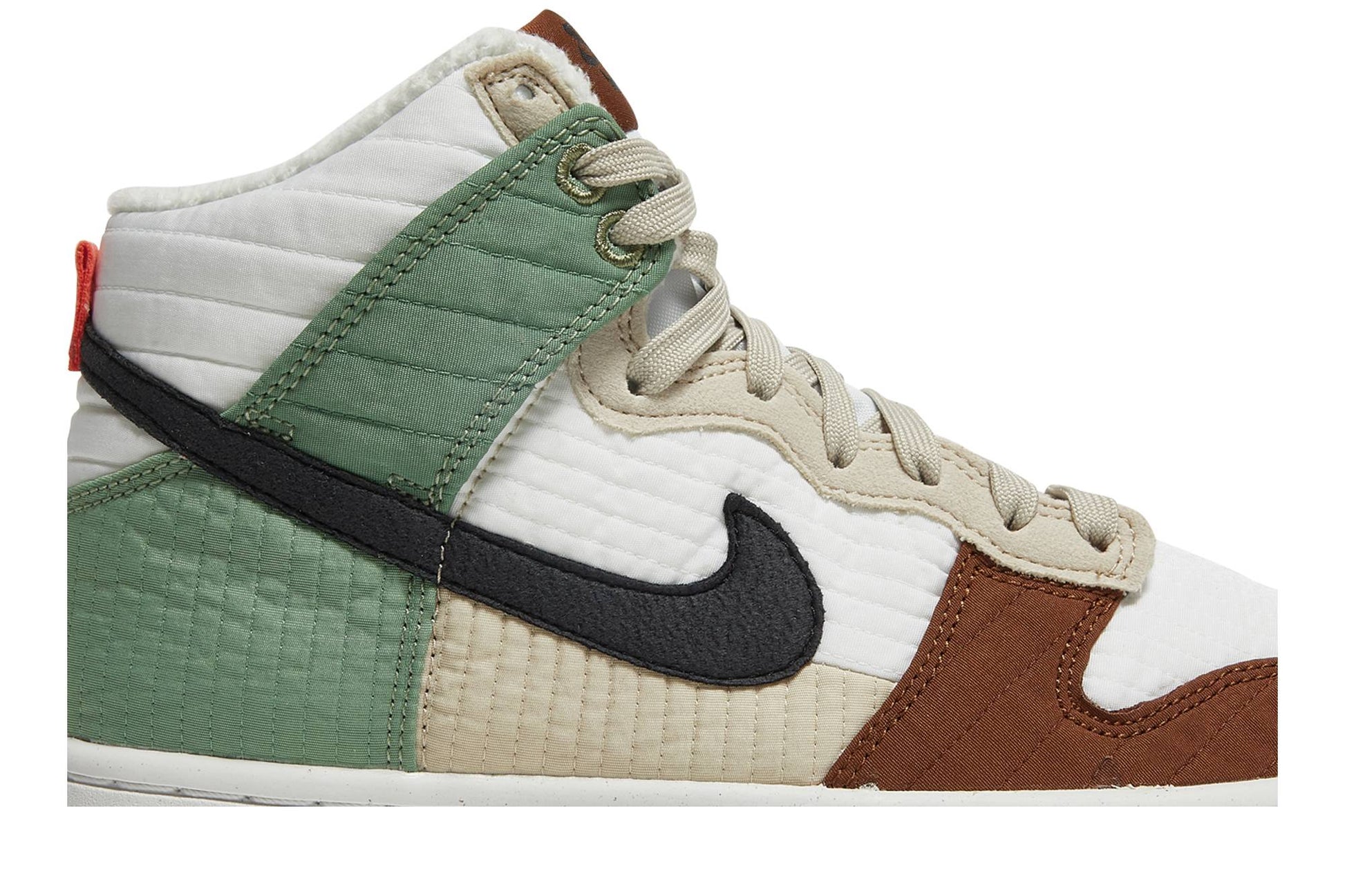 ( Women ) Nike Dunk High ‘Next Nature Summit White’ DN9909-100