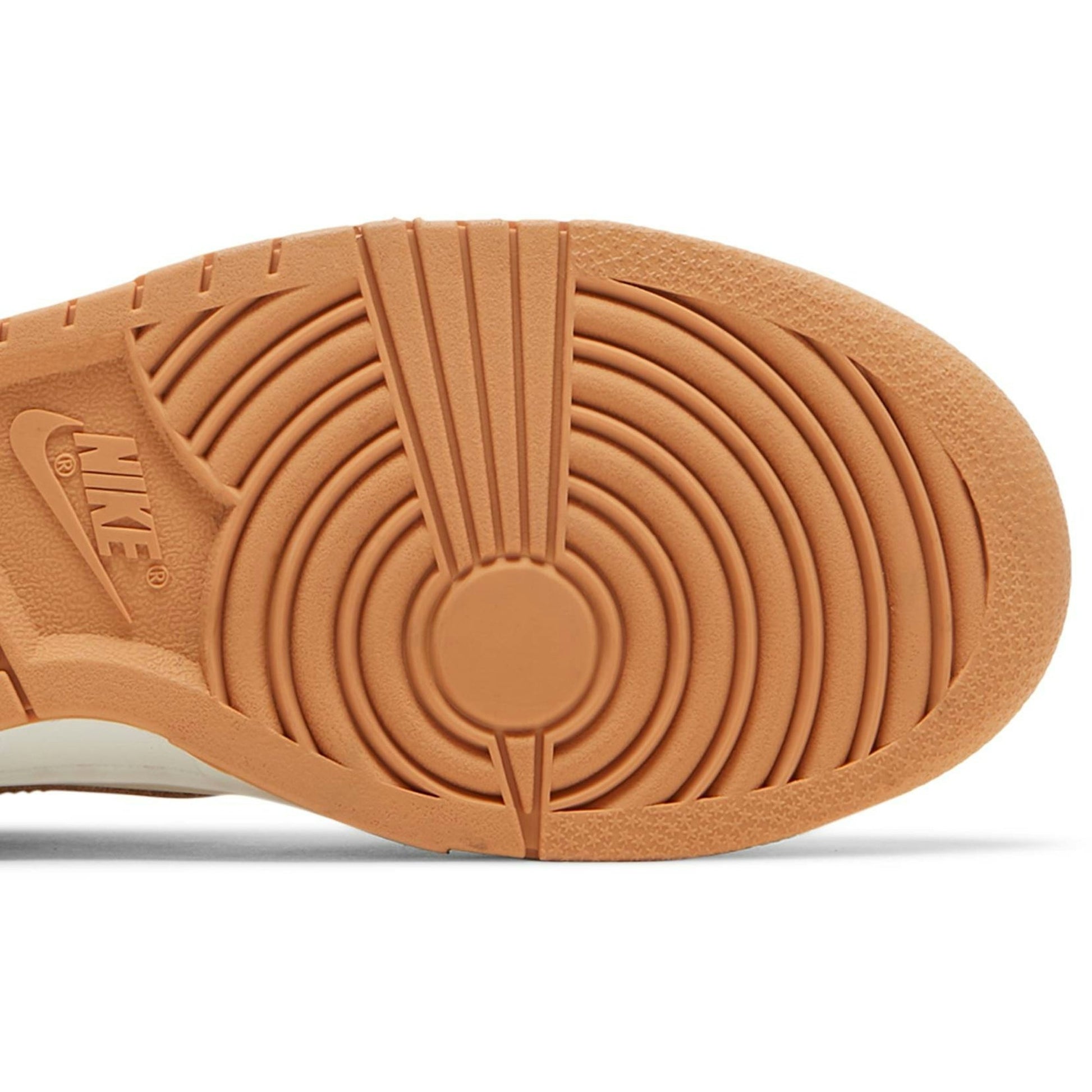 ( Women ) Nike Dunk Low ‘Harvest Moon’ DD1503-114