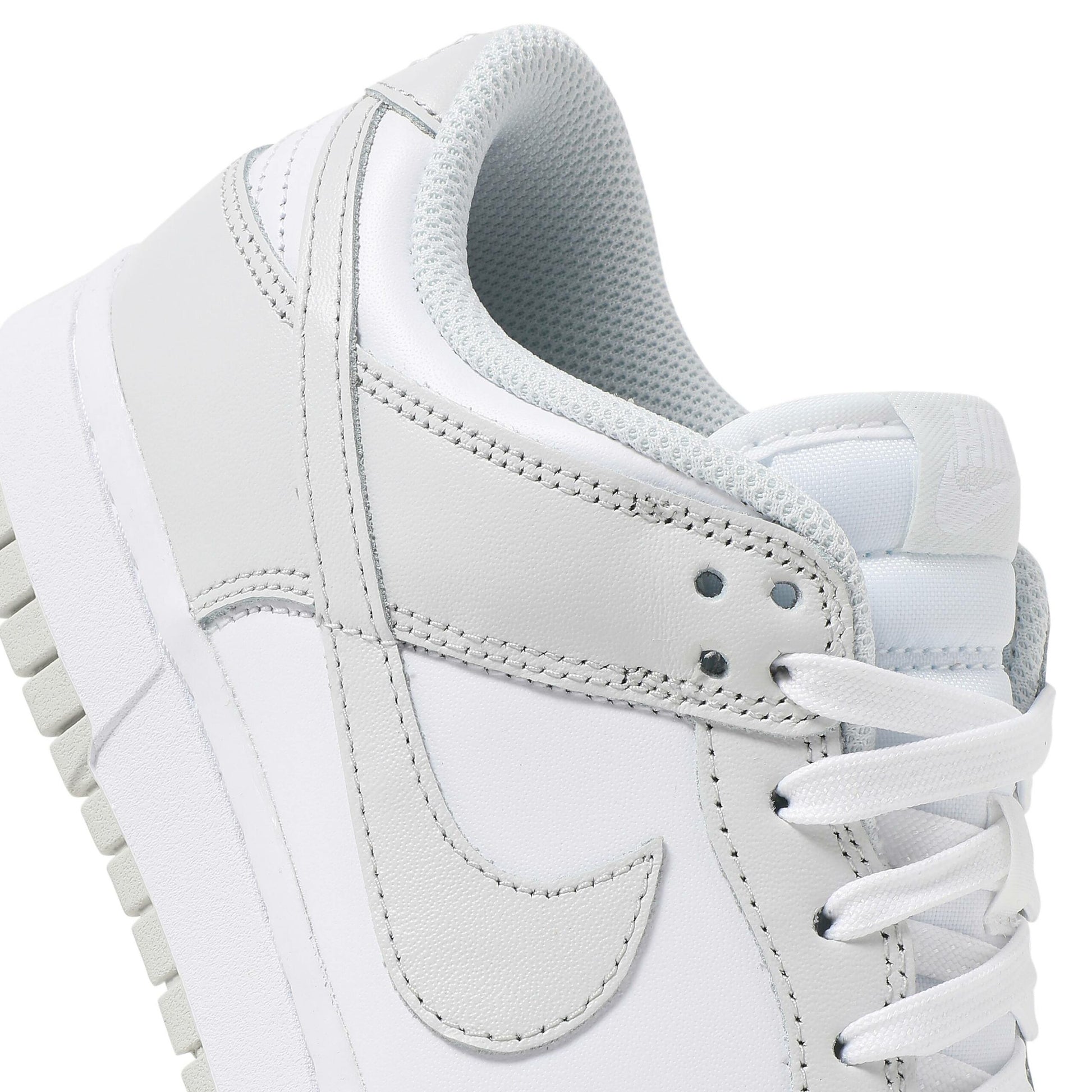 ( Women ) Nike Dunk Low ‘Photon Dust’ DD1503-103