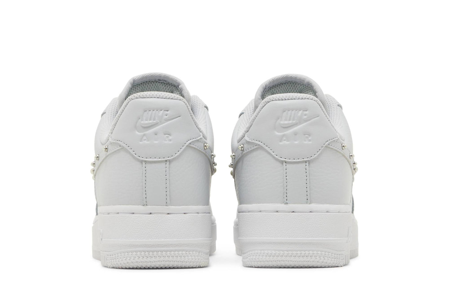 ( Women ) Nike Air Force 1 Low ‘Pearl Swoosh’ DV3810-001