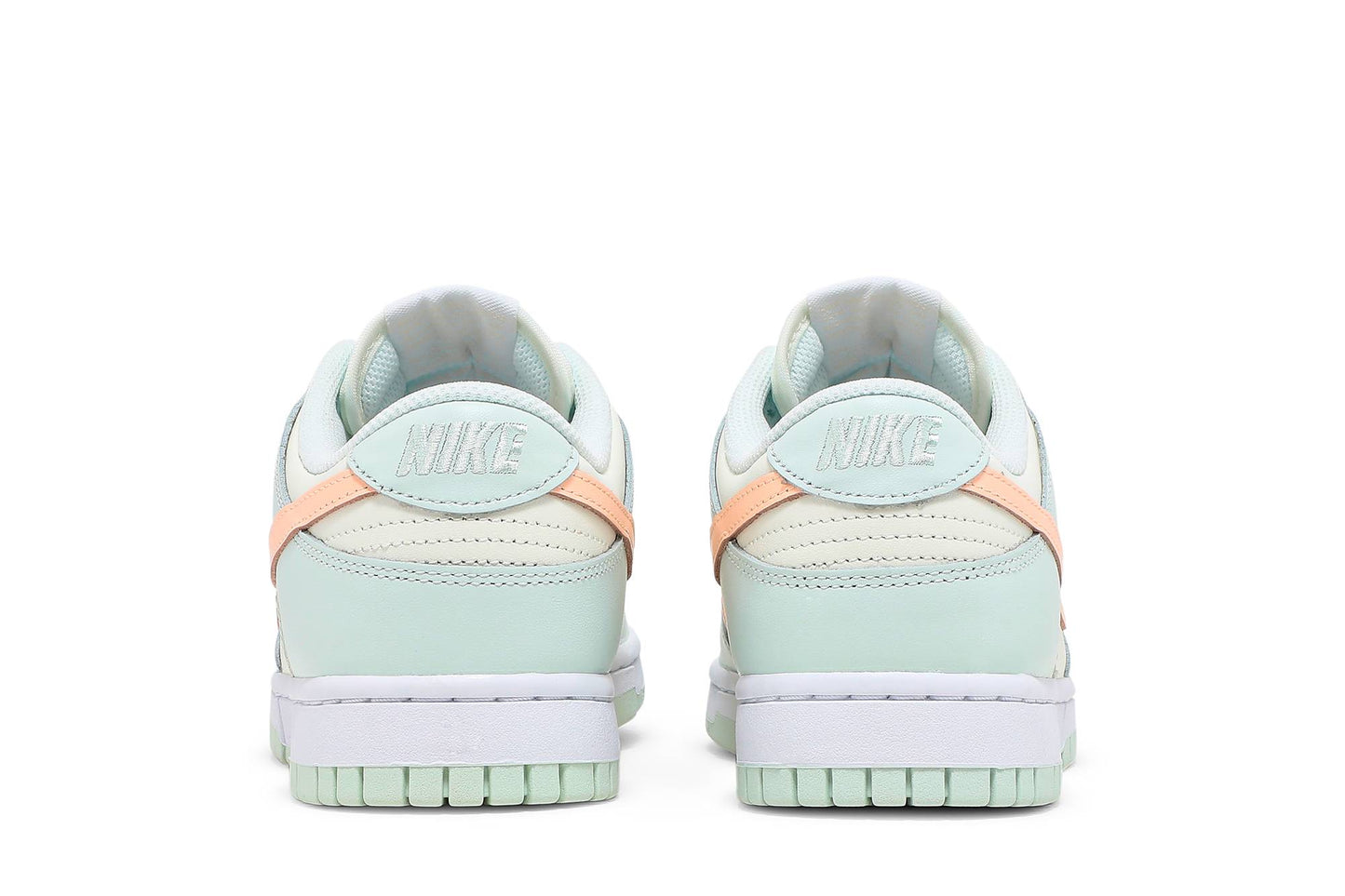 ( Women ) Nike Dunk Low ‘Barely Green’ DD1503-104