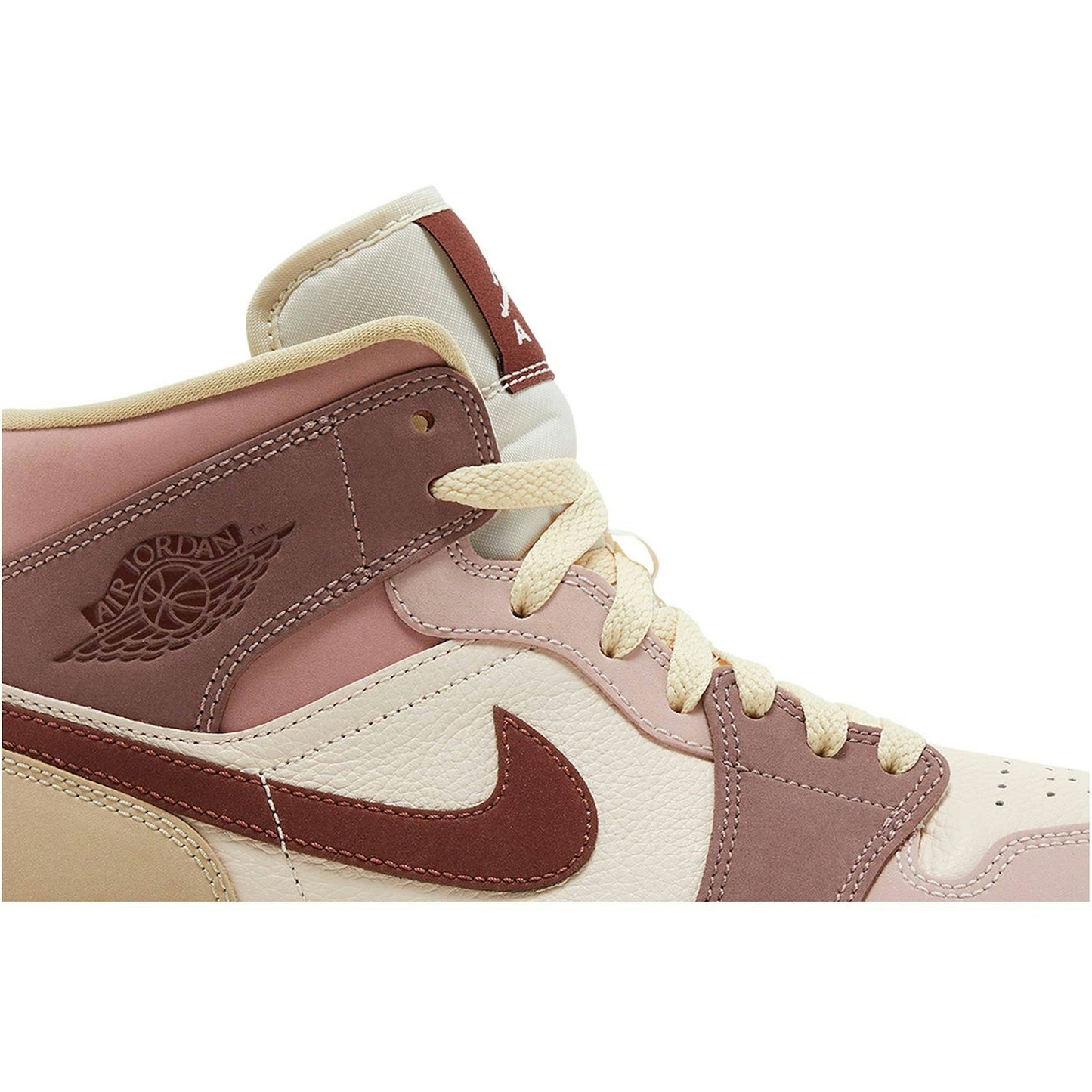 ( Women ) Air Jordan 1 Mid ‘Dark Pony’ DO7440-821