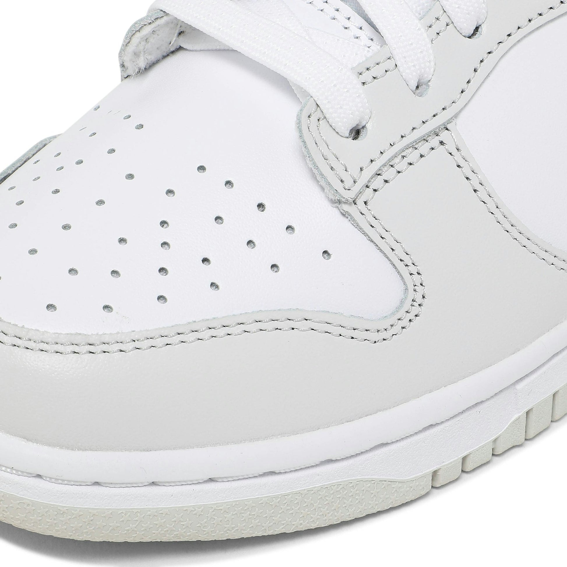 ( Women ) Nike Dunk Low ‘Photon Dust’ DD1503-103