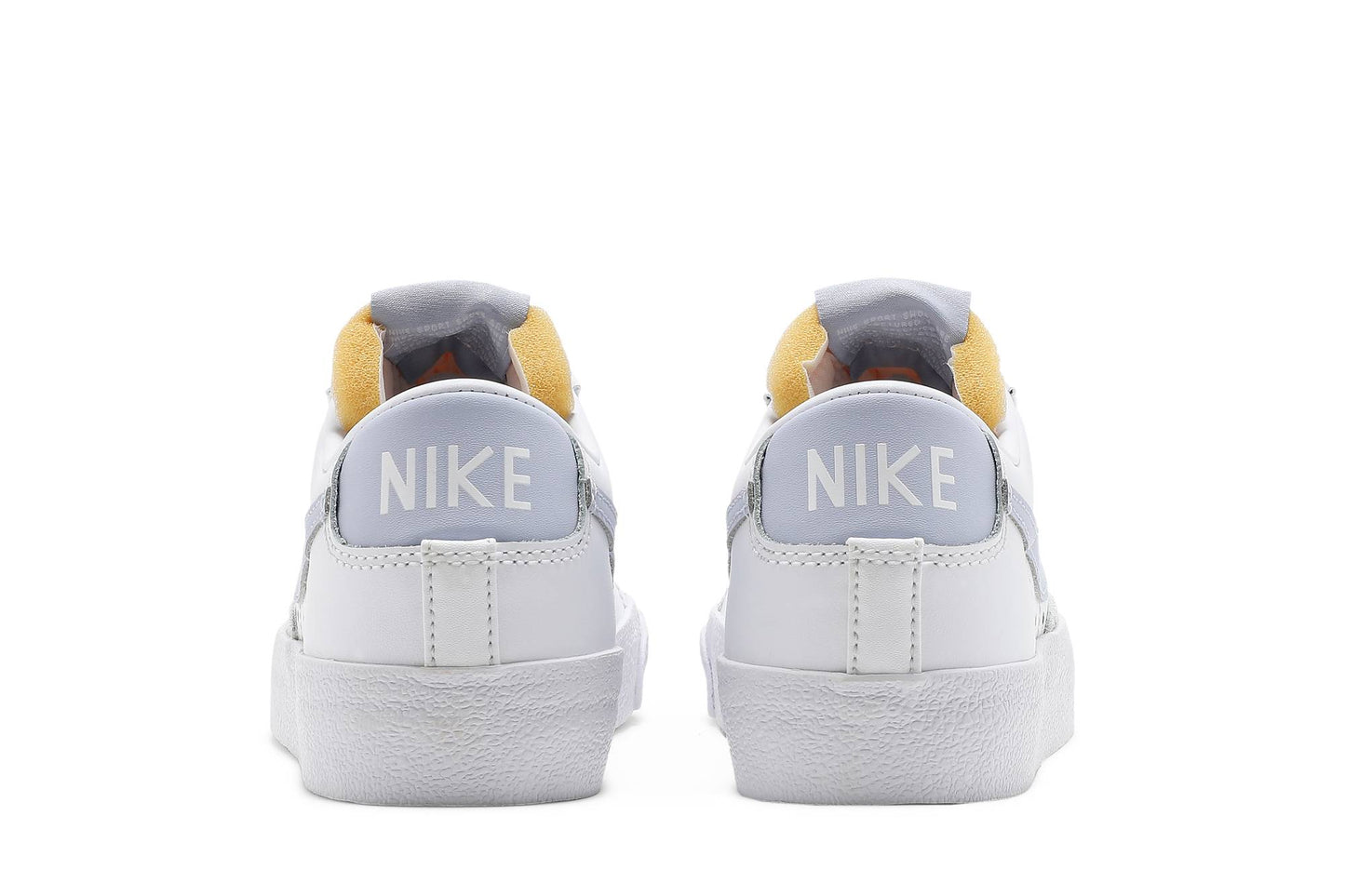 ( Women ) Nike Blazer Low ’77 ‘White Ghost’ DC4769-103